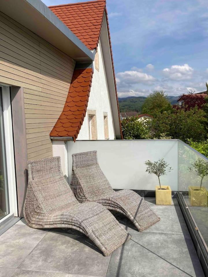 Neues Penthouse-Loft Mit Konuskarte Fuer Gratis Oepnv Apartment Ehrenkirchen Exterior photo